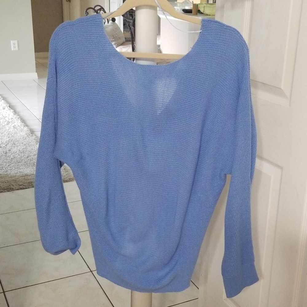 Cross back sweater
